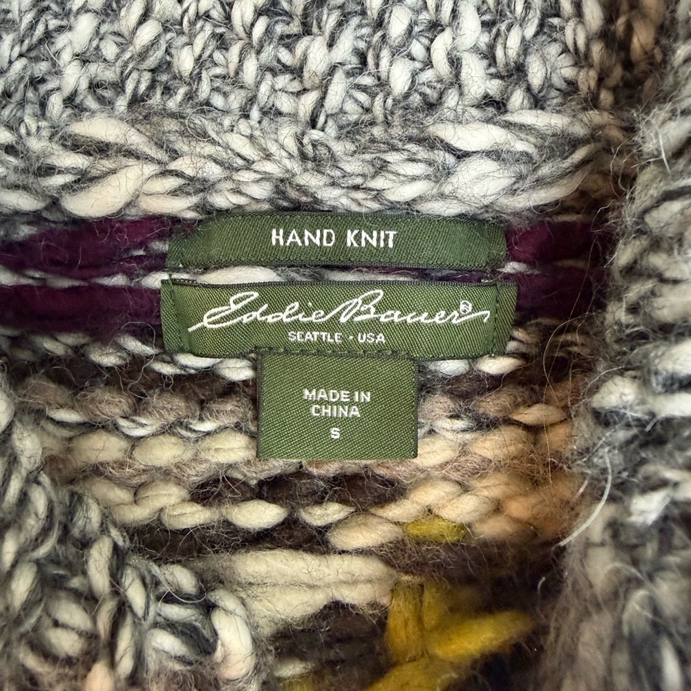 Eddie Bauer Hand Knit Chunky
Wool Blend Shawl Collar
Cardigan Sweater size S - Picture 4 of 10